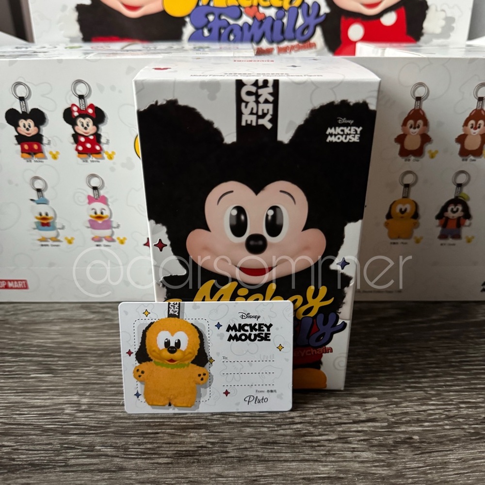 Pop Mart Mickey Family Cute Together “Pluto”